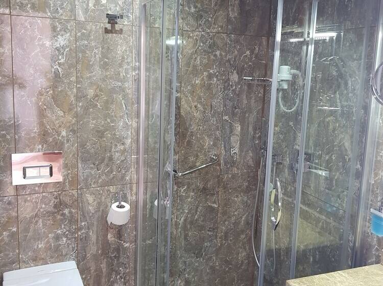 Fotos del hotel Perapolis:  12