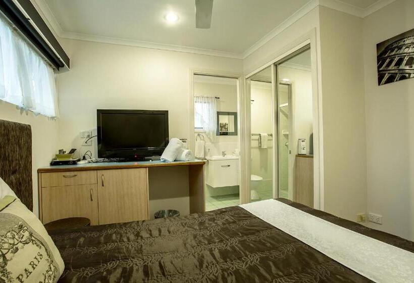 فندق Pialba Motor Inn