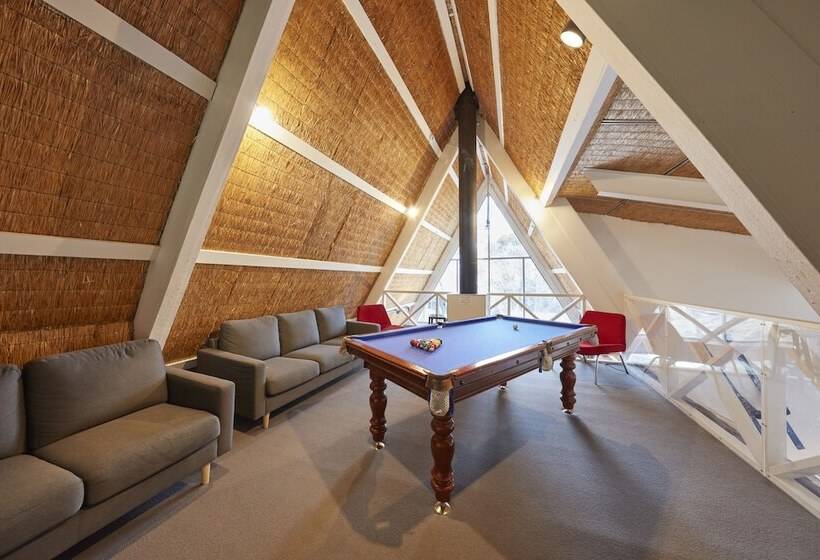 ホテル Ripparoo Ski Lodge