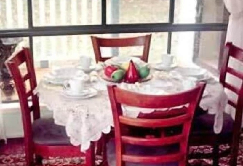 Отель Staple House Bed And Breakfast