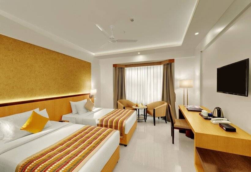 هتل The Fern Residency  Midc, Pune