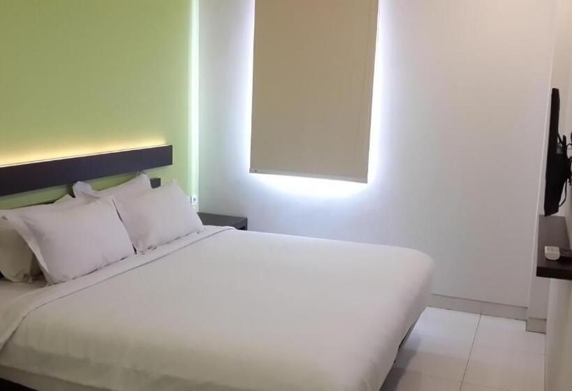 Fotos del hotel V Hotel Tebet, Jakarta:  8