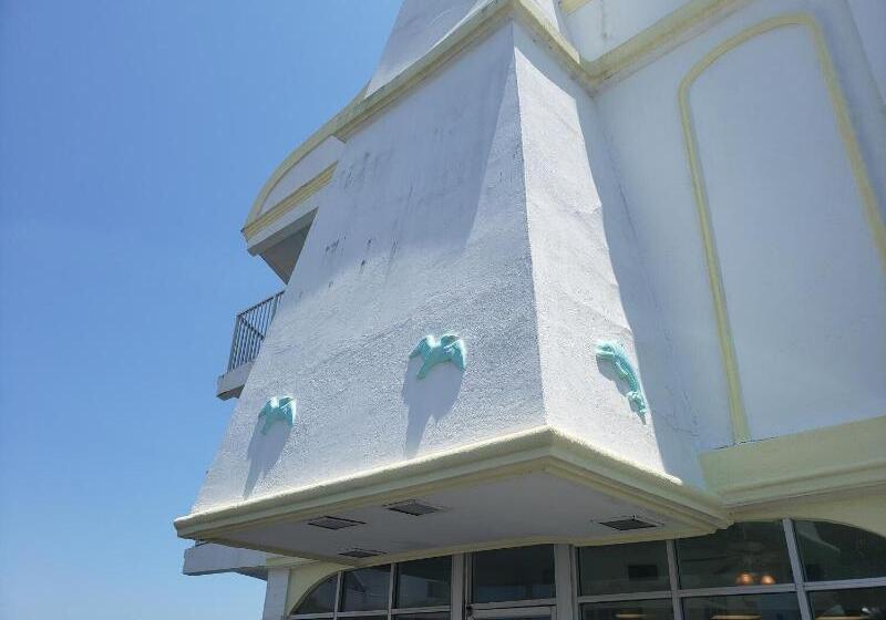 مُتل Seascape Inn   Daytona Beach Shores