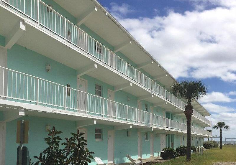 مُتل Seascape Inn   Daytona Beach Shores