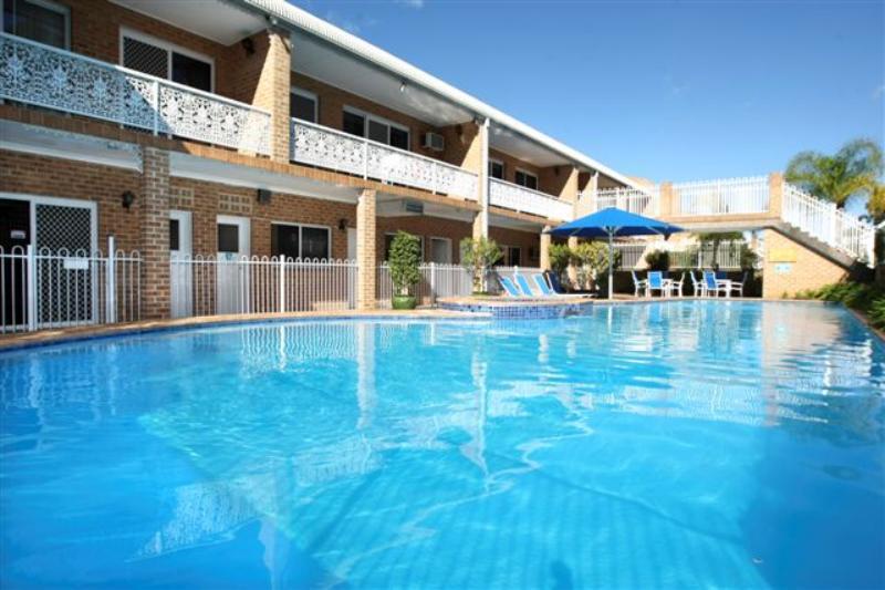 The Hermitage Motel   Campbelltown