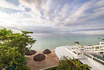 Beach House Condos, Negril