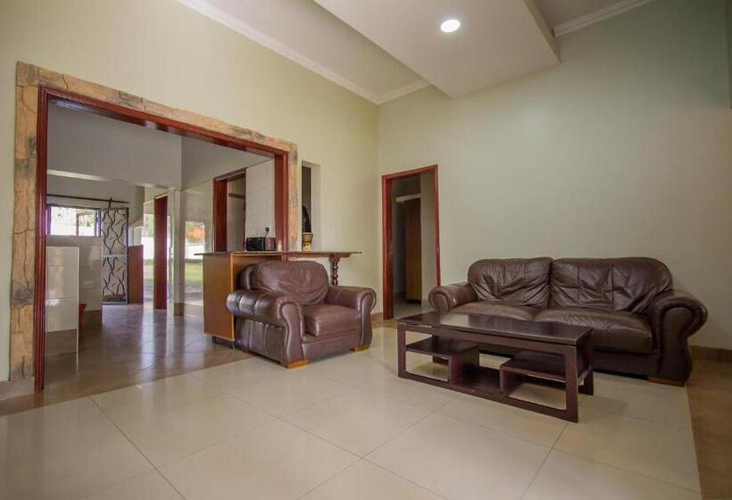 Askay Hotel Suites