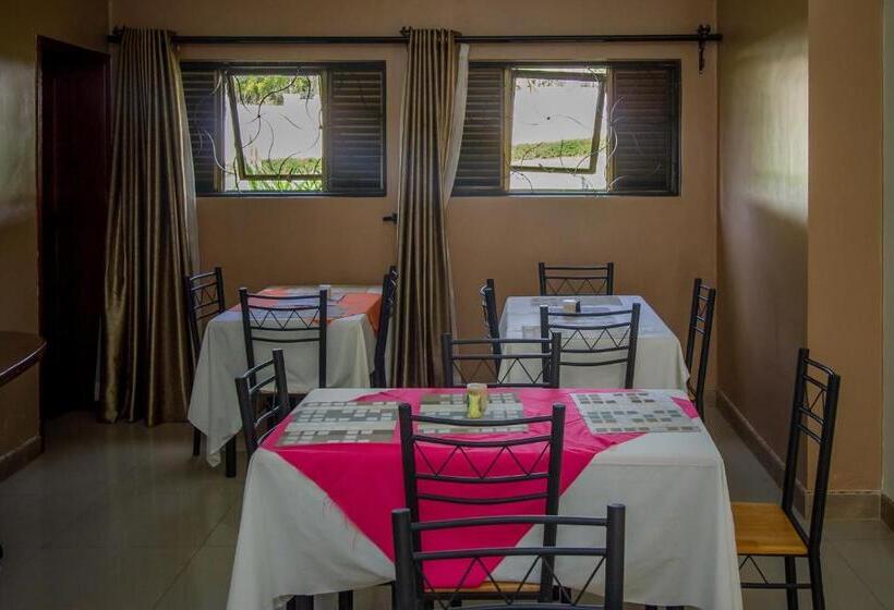 Askay Hotel Suites
