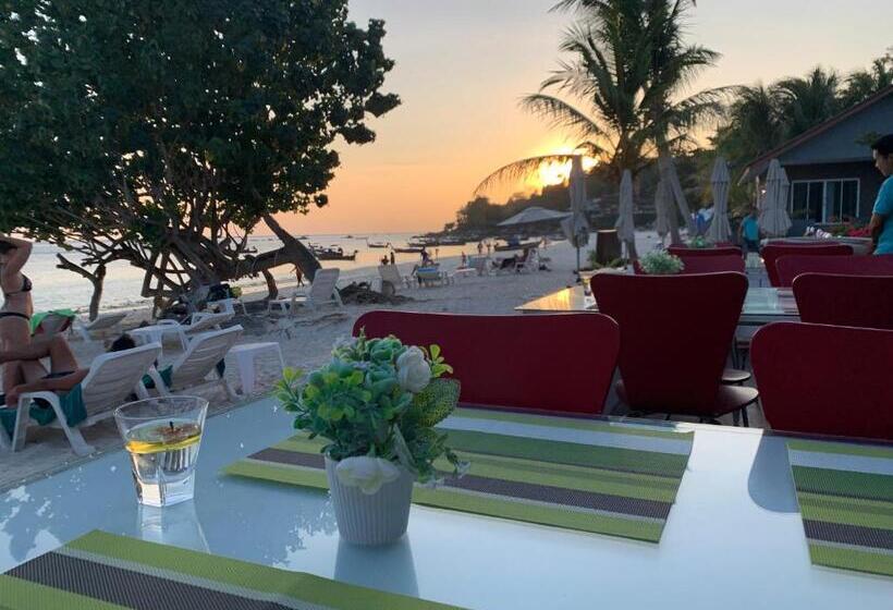 هتل Bella Vista Beach Resort Koh Lipe