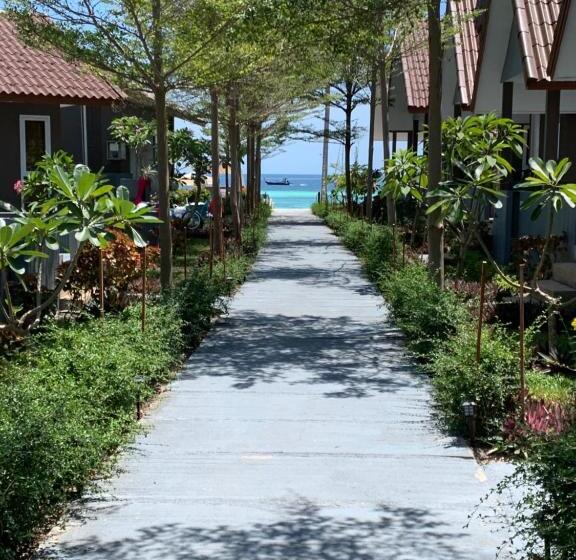 هتل Bella Vista Beach Resort Koh Lipe
