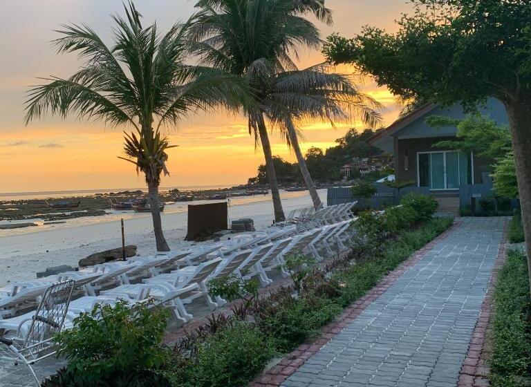 هتل Bella Vista Beach Resort Koh Lipe