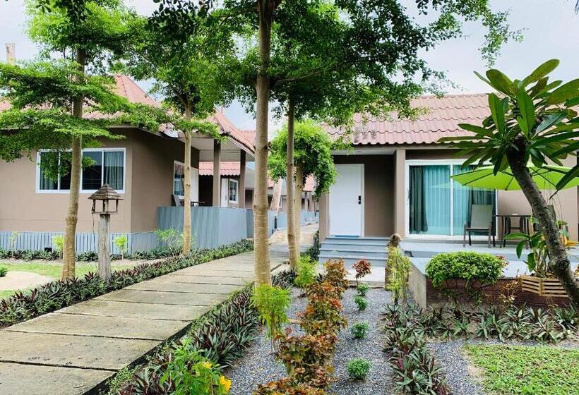 هتل Bella Vista Beach Resort Koh Lipe