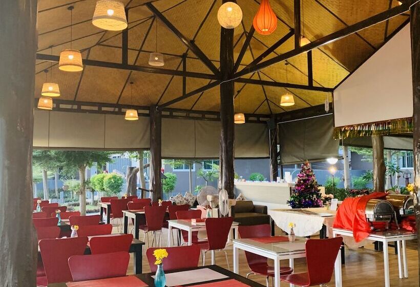 هتل Bella Vista Beach Resort Koh Lipe