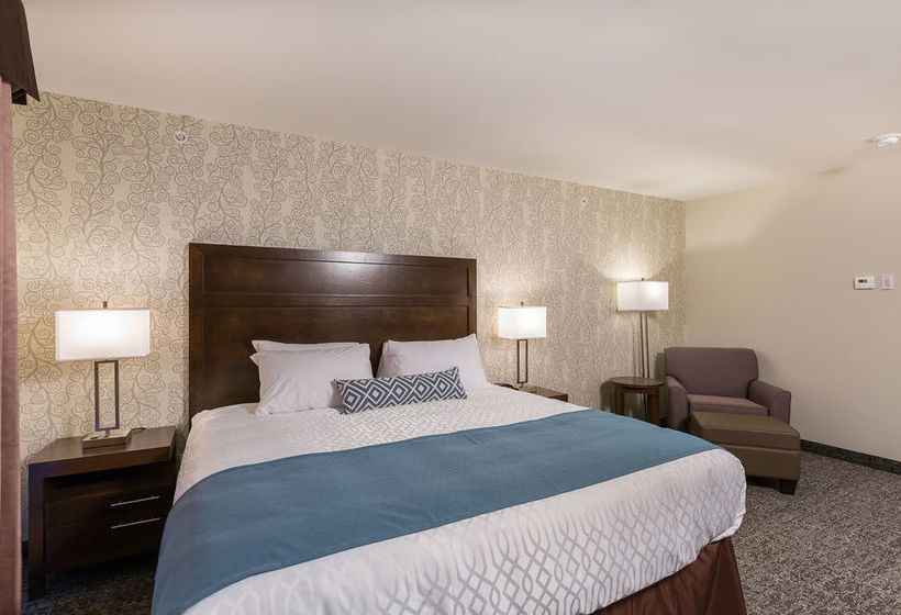 Отель Best Western Plus Chestermere