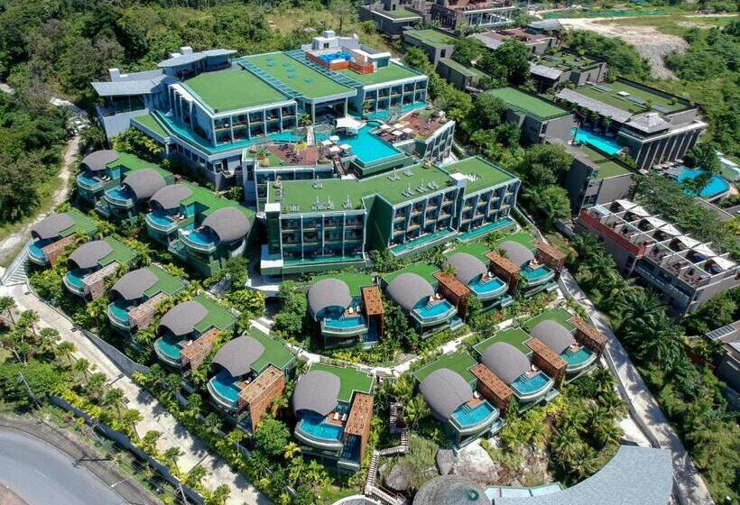 هتل Crest Resort & Pool Villas   Sha Extra Plus