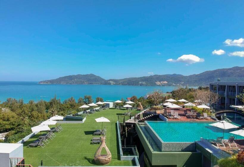 هتل Crest Resort & Pool Villas   Sha Extra Plus