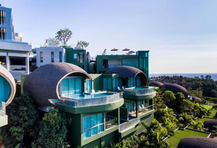 هتل Crest Resort & Pool Villas   Sha Extra Plus