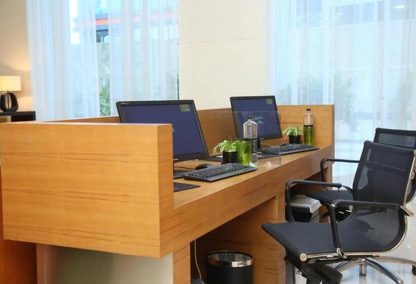 Fotos del hotel Fairfield By Marriott Bengaluru Outer Ring Road:  8