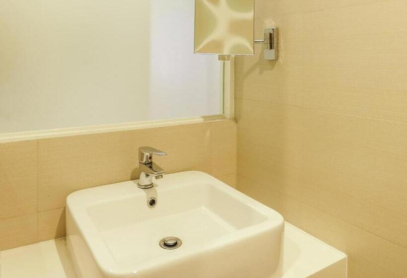 Go Hotels Manila Airport Road