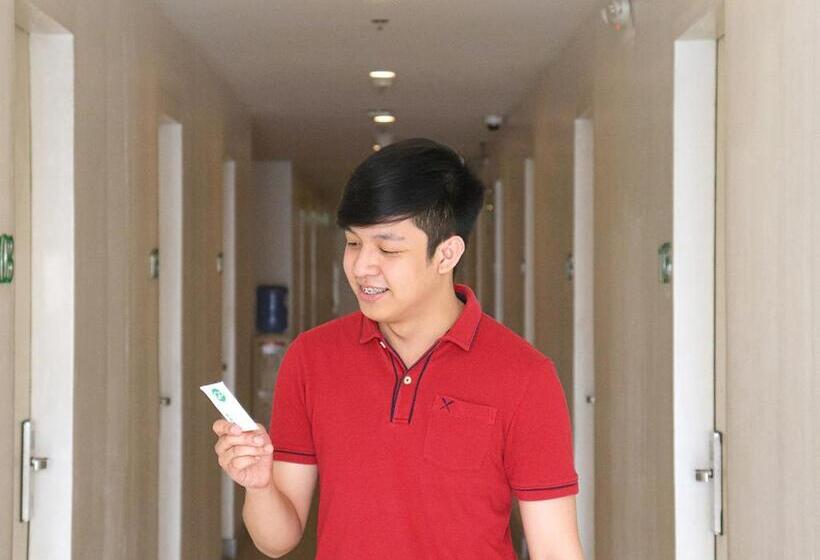 Go Hotels Manila Airport Road