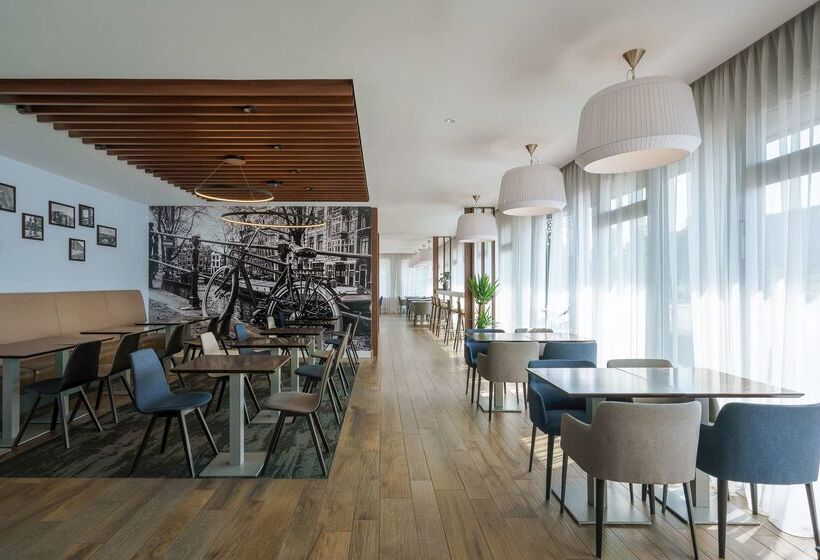 هتل Hampton By Hilton Amsterdam Centre East