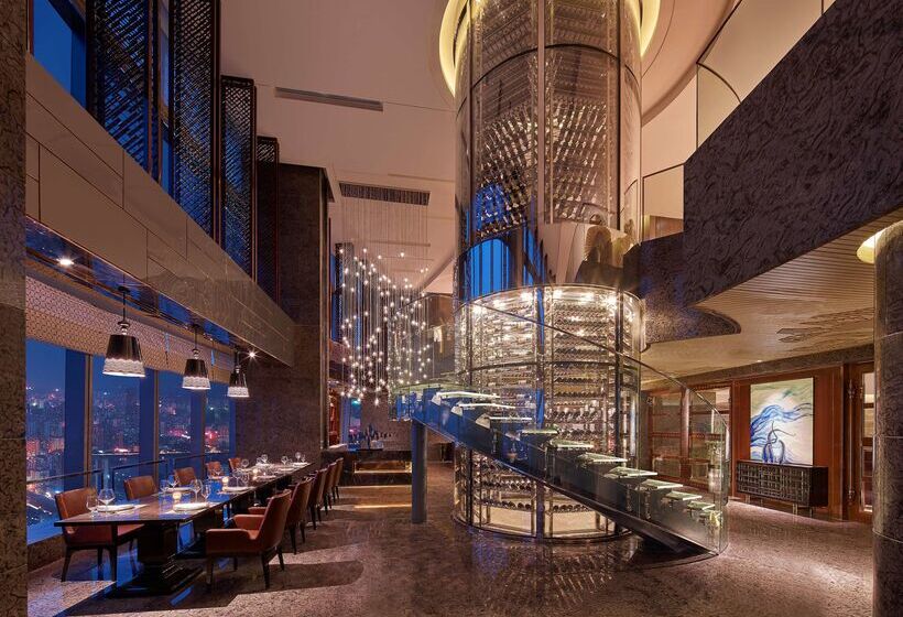 هتل Hilton Haikou