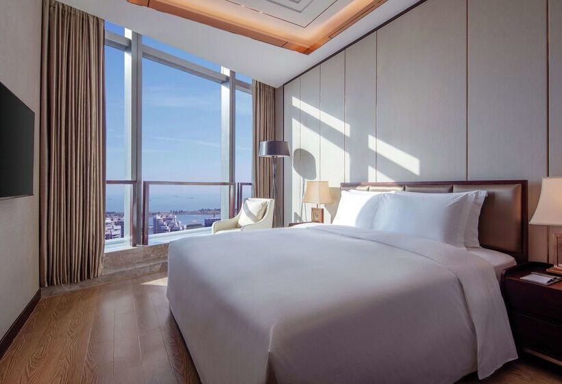 هتل Hilton Haikou