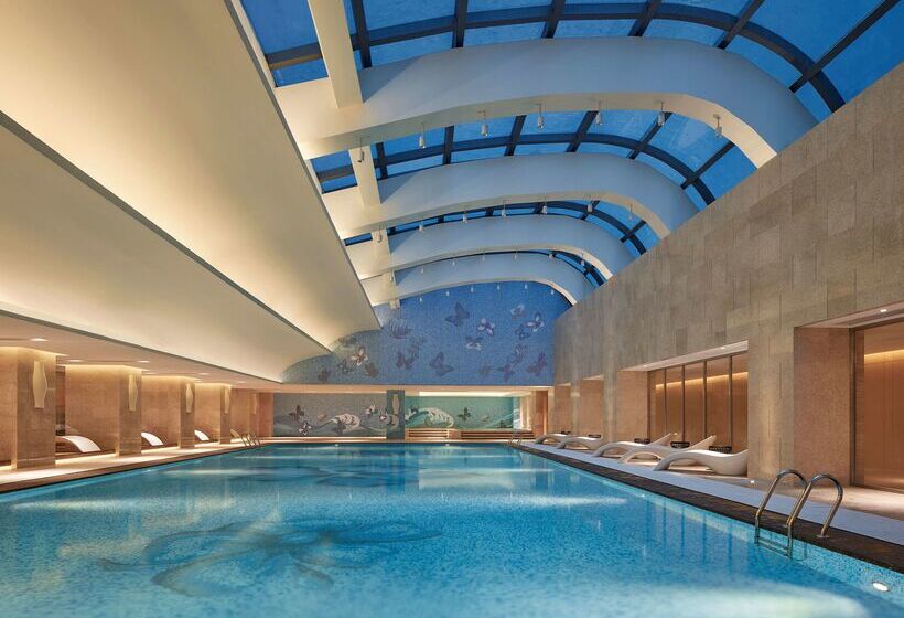 هتل Hilton Haikou