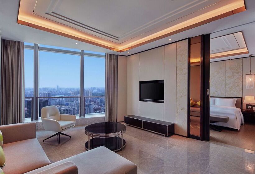 هتل Hilton Haikou