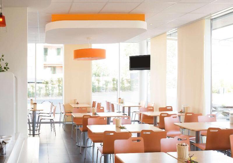 فندق Ibis Budget Lausanne Bussigny