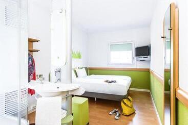 هتل Ibis Budget Lausanne Bussigny