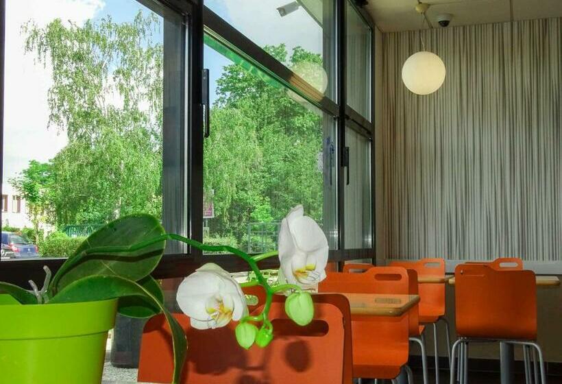هتل Ibis Budget Tours Nord