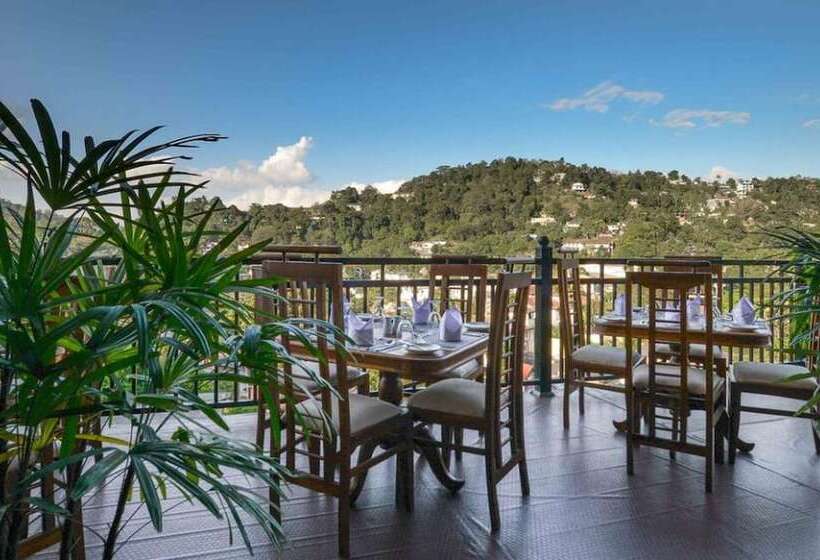 هتل Kandy Hills