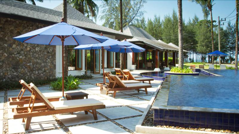 هتل Khaolak Blue Lagoon Resort  Sha Extra Plus