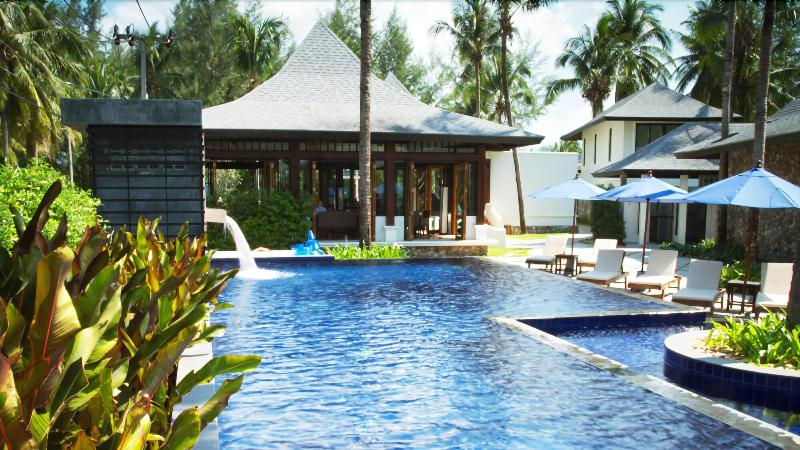 هتل Khaolak Blue Lagoon Resort  Sha Extra Plus