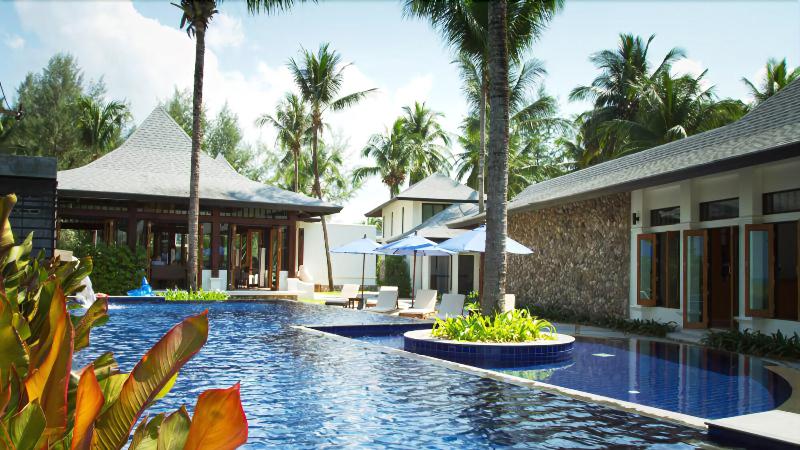 هتل Khaolak Blue Lagoon Resort  Sha Extra Plus