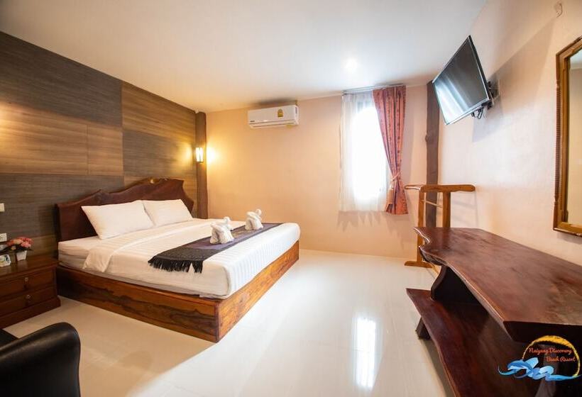 هتل Naiyang Discovery Beach Resort Sha