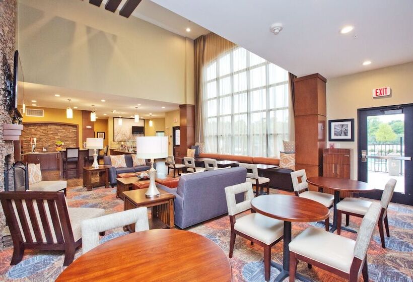 ホテル Staybridge Suites Austin South Interstate Hwy 35, An Ihg