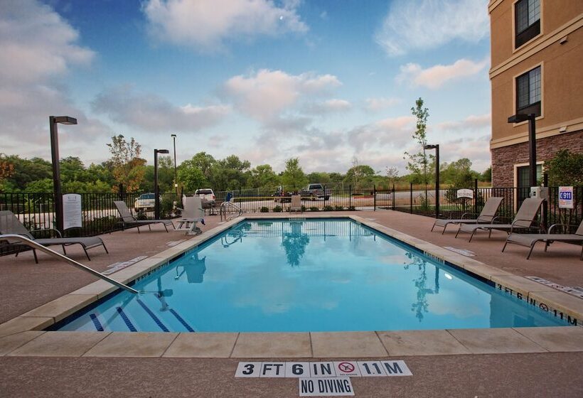ホテル Staybridge Suites Austin South Interstate Hwy 35, An Ihg