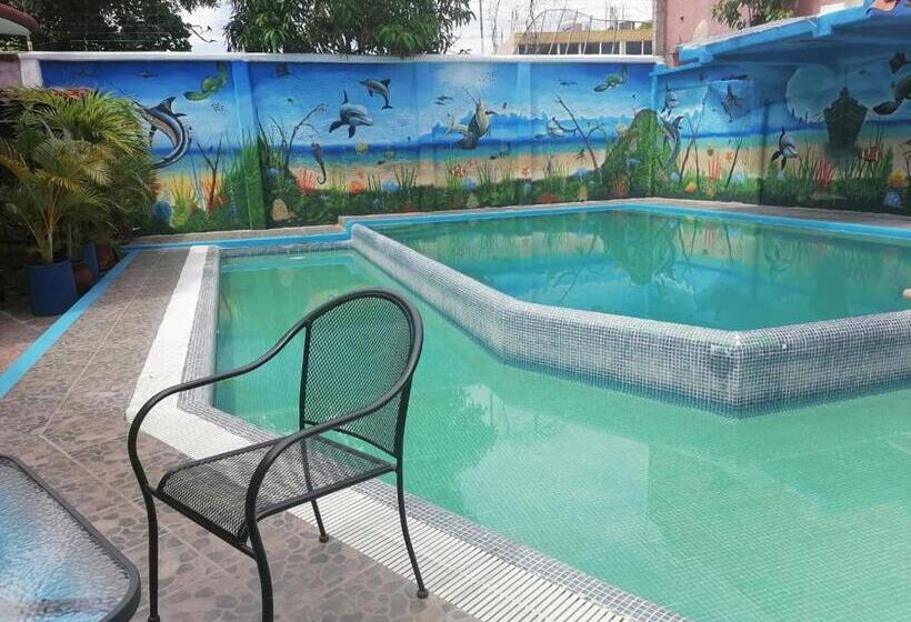 هتل Suites Tropicana Ixtapa
