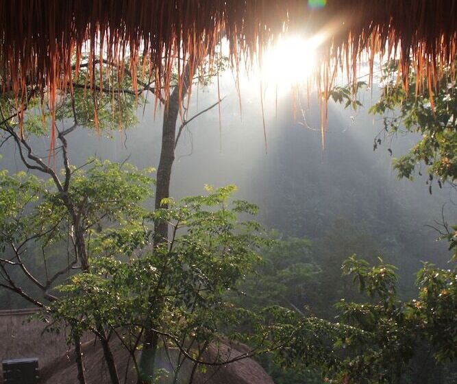 Fotos del hotel Tejaprana Resort & Spa:  3