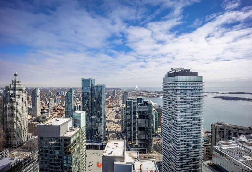 هتل Toronto Escape - Onyx Suite