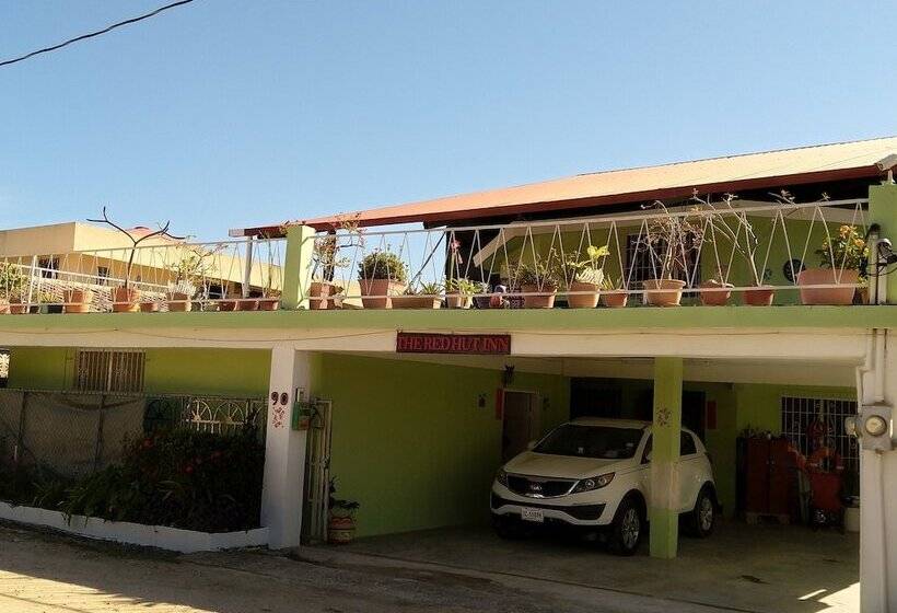 پانسیون The Red Hut Inn