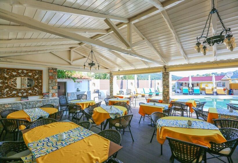 Skiathos Island Suites