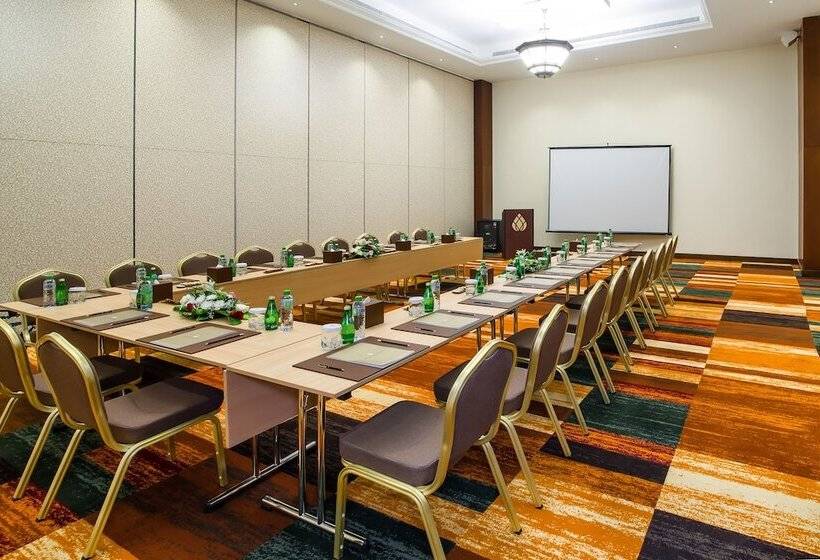Western Hotel   Madinat Zayed