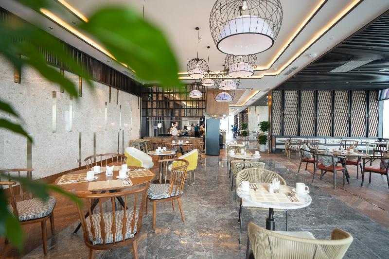 Grand Hyams Hotel   Quy Nhon Beach
