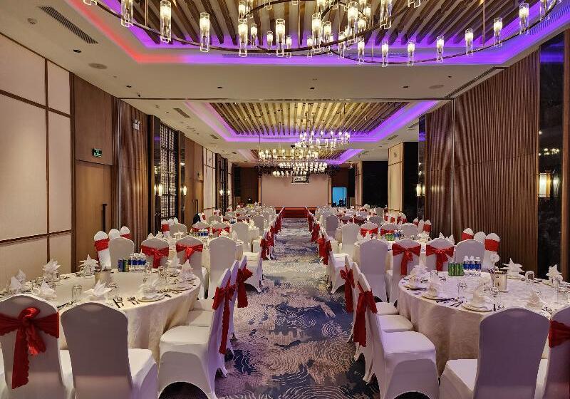Grand Hyams Hotel   Quy Nhon Beach