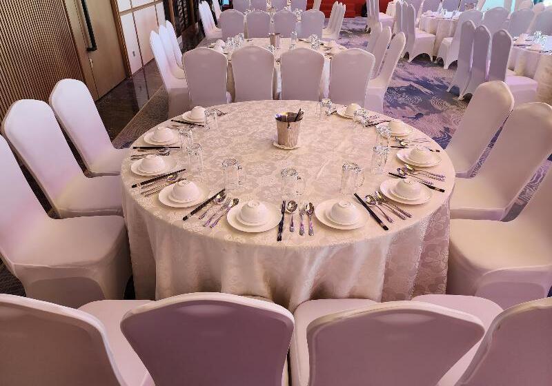 Grand Hyams Hotel   Quy Nhon Beach