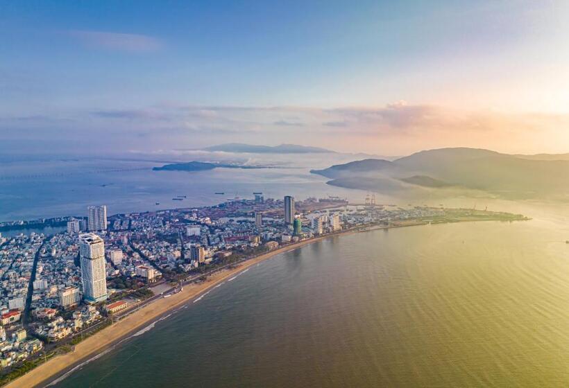 Grand Hyams Hotel   Quy Nhon Beach