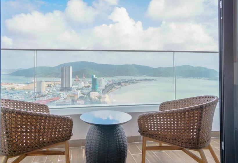 Grand Hyams Hotel   Quy Nhon Beach